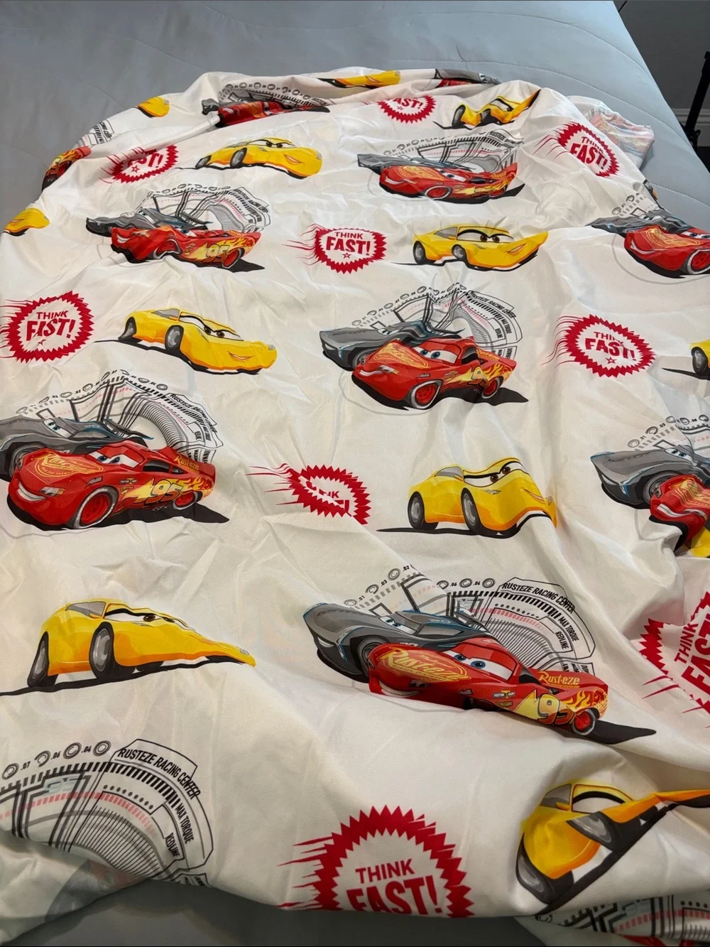 Disney Pixar Cars Lightening McQueen Sheets Set